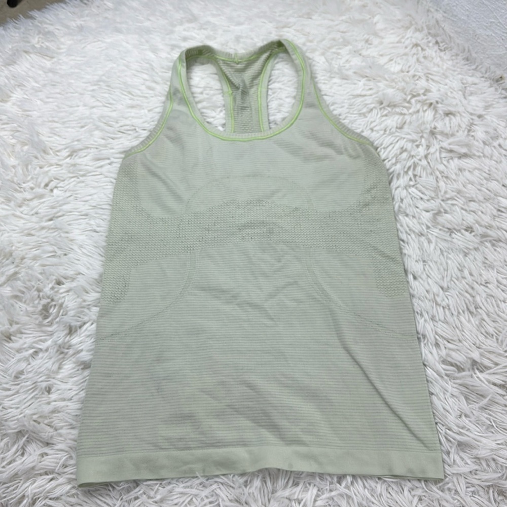 Lululemon Swiftly Tech Tank